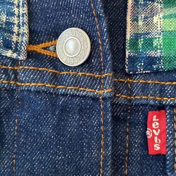 CUSTOMIZED Embroidery 'Stitch-on- denim red tag Levi’s jacket Sz S - Picture 5 of 16